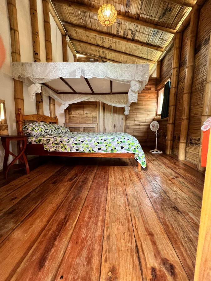 Hostal Monte Libano Puerto López Rom bilde