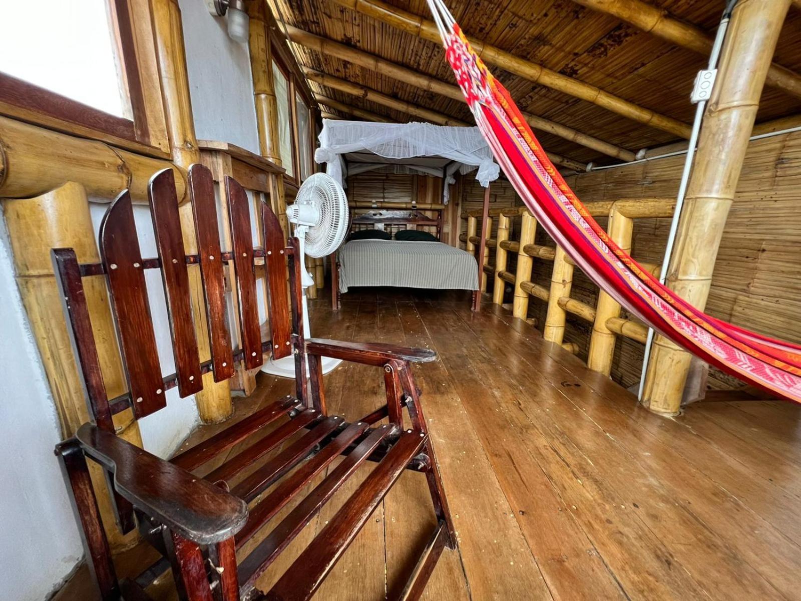 Hostal Monte Libano Puerto López Rom bilde