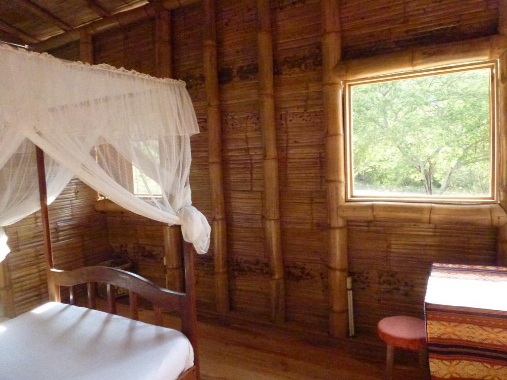 Hostal Monte Libano Puerto López Eksteriør bilde
