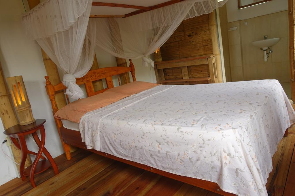 Hostal Monte Libano Puerto López Eksteriør bilde