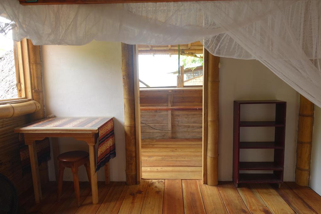 Hostal Monte Libano Puerto López Eksteriør bilde