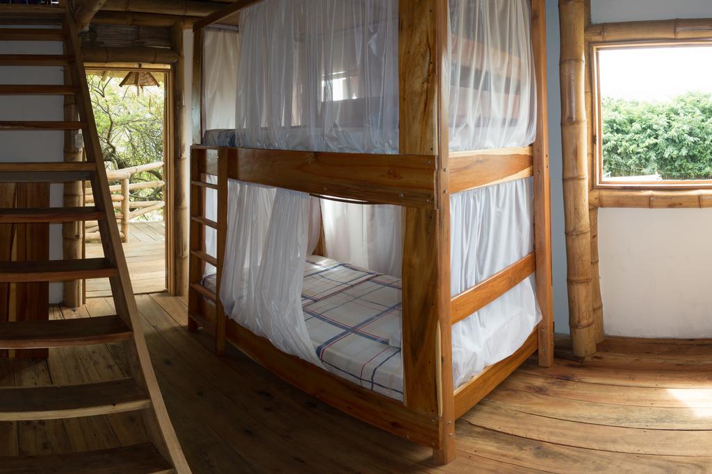 Hostal Monte Libano Puerto López Eksteriør bilde